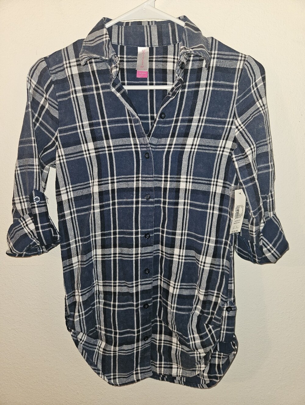 No Boundaries Juniors Plaid Long Sleeve Top Size XS (1)